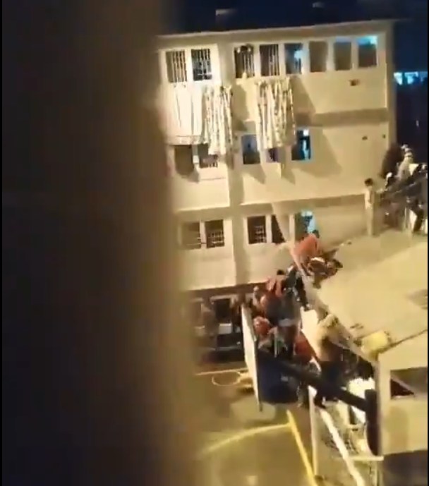 En redes sociales usuarios reportaron los motines. (Captura de pantalla)