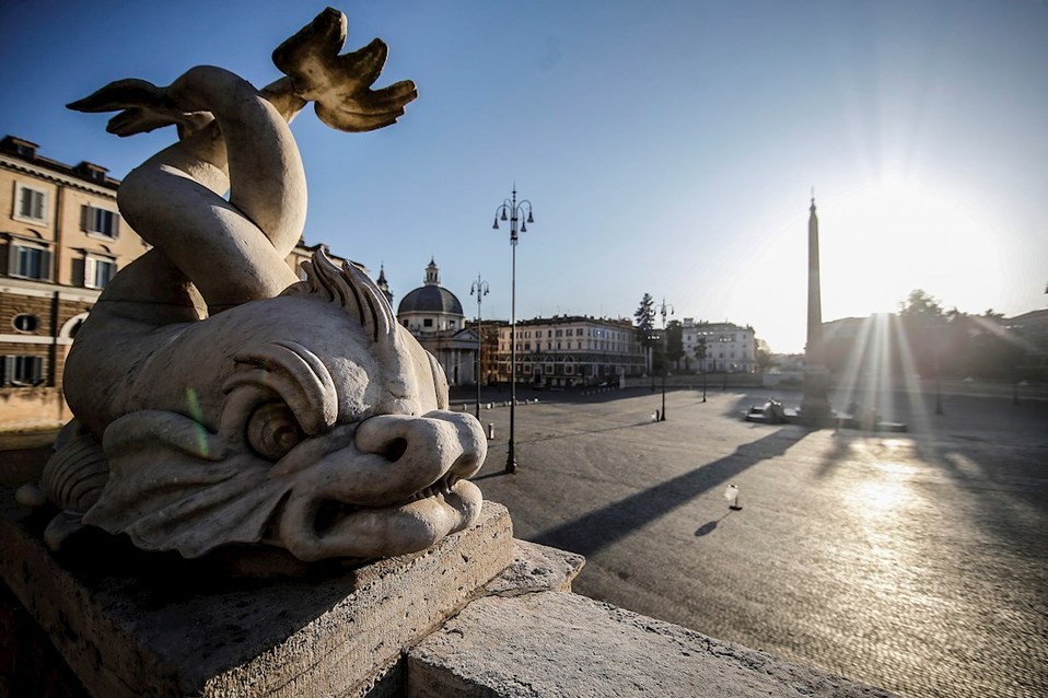 Las calles de Italia desiertas debido al coronavirus (EFE)