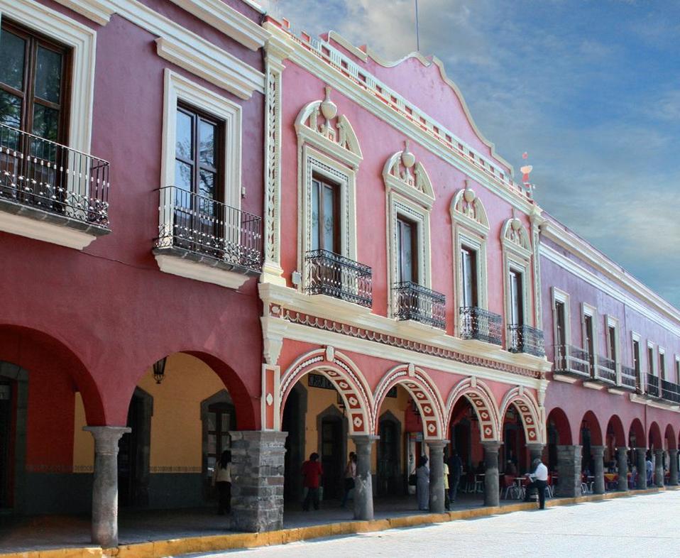 Entre las medidas de prevención solicitadas por el Gobierno, no se encuentra el cierre de comercios, incluidos bares, restaurantes o gimnasios. (Espec