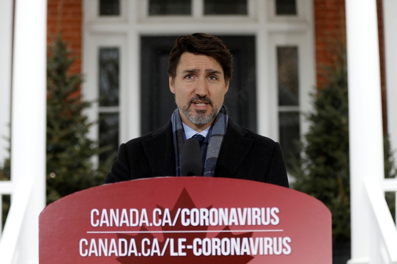 El primer ministro de Canadá, Justin Trudeau, anunció un nuevo plan de asistencia de casi 27.000 millones de dólares canadienses. (AFP)