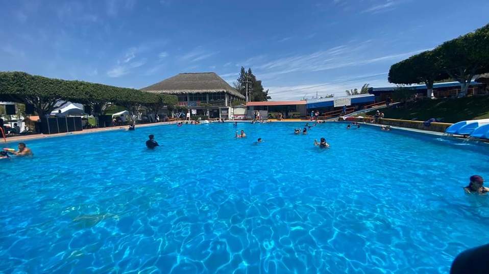 Parque Acuático Pueblo Nuevo, ubicado en el municipio de Ixmiquilpan. (Especial)