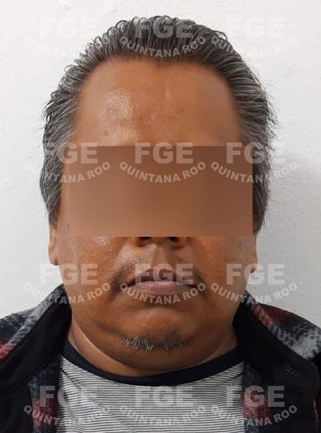 El sujeto fue identificado como Luis S. (Foto: FGE Quintana Roo)