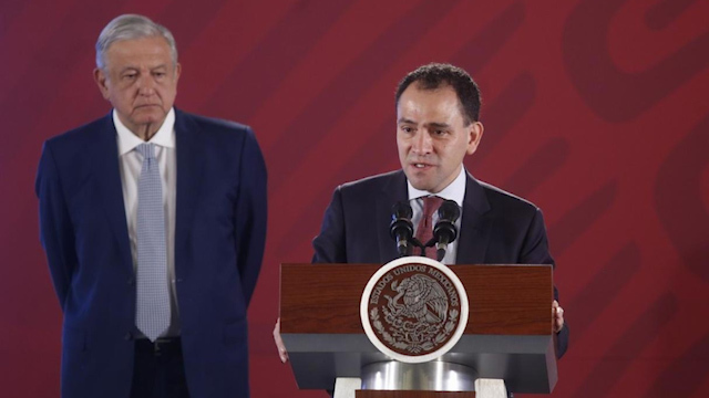 Hacienda entrega 4 mil 500 mdp a Sedena y Semar para planes contra coronavirus