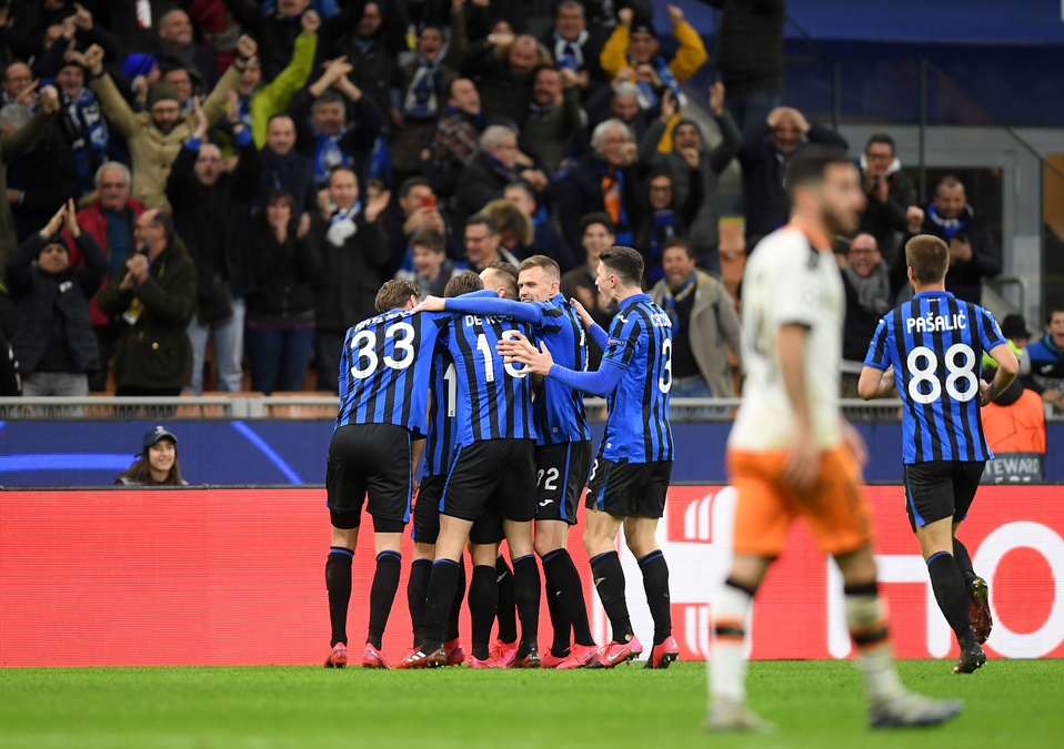 Atalanta vs Valencia en Champions League (Reuters)