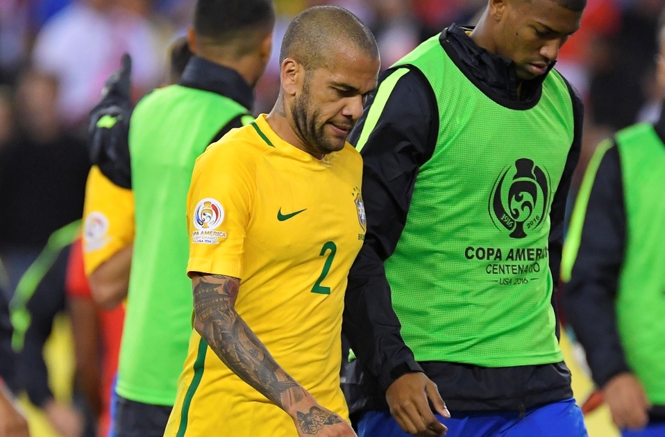 Dani Alves jugador de Brasil (Imago7)