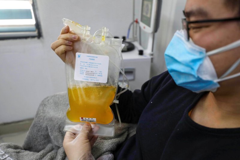 Existen buenas razones científicas para tratar de usar la sangre de sobrevivientes, dicen.