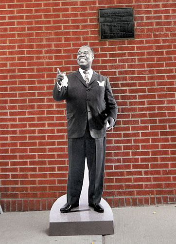 Hay varias colecciones fotográficas de Louis Armstrong. (Especial)