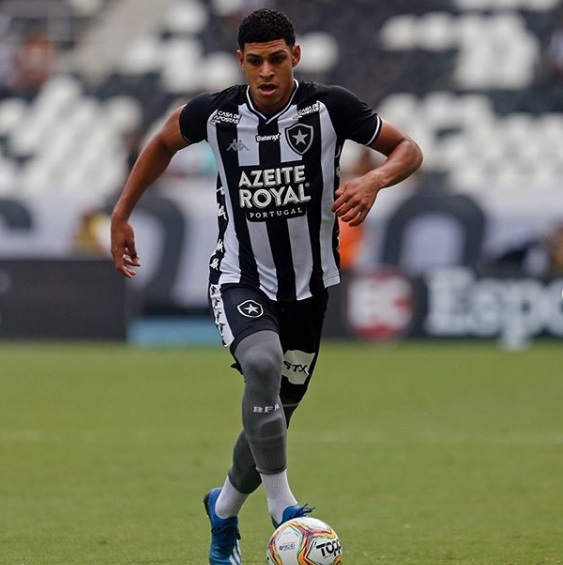 Luis Henrique, jugador del Botafoto (Instagram @luis_ht01)