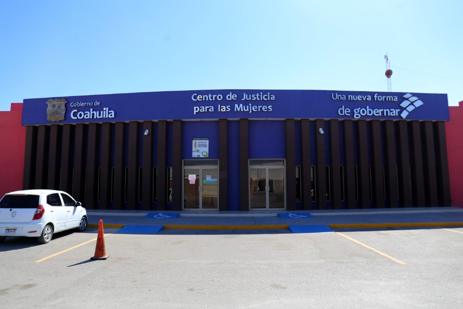 Cualquier mujer puede acudir directamente a bulevard Francisco Sarabia número 27085. (Mauricio Román)