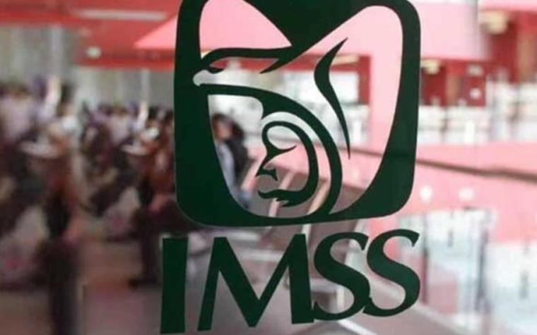 Protestan trabajadores de Clínica San Bartolo IMSS por falta de insumos. (Especial)