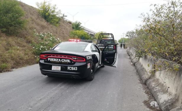 Conductores que transitaban por la zona dieron el reporte a las autoridades. Foto: Especial.