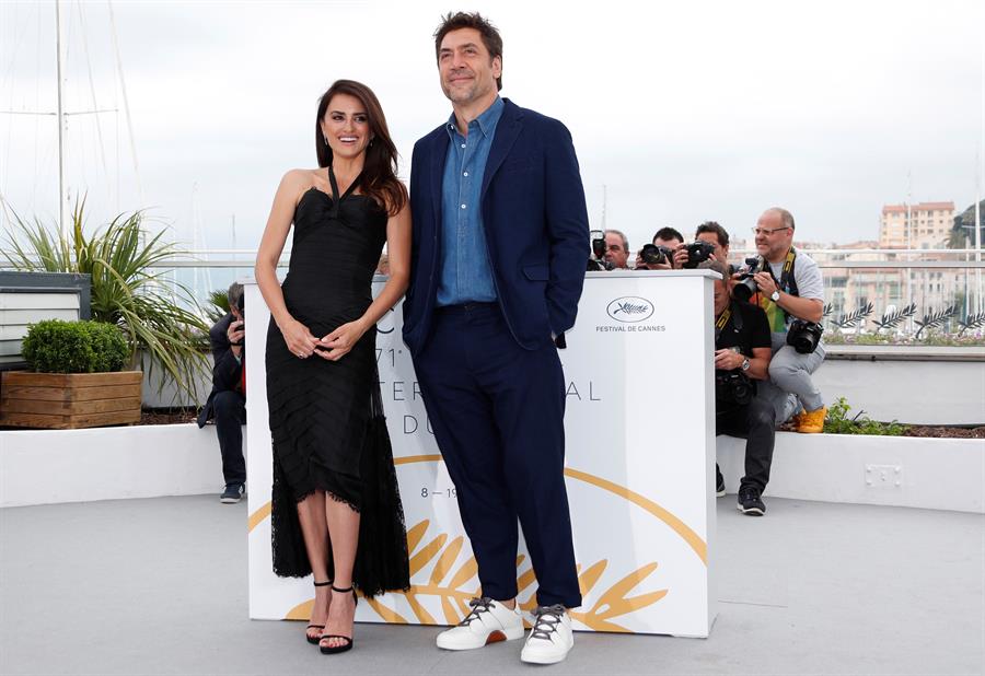 Penélope Cruz y Javier Barden donan material médico para combatir el Covid-19 (Instagram).