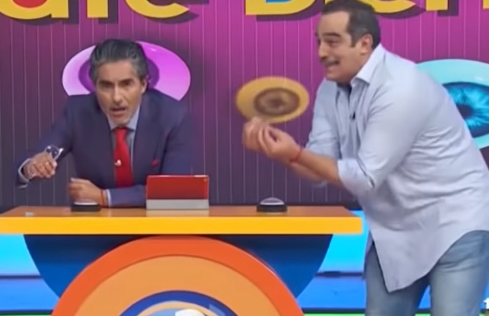 Durante el programa se desarrolló una escena tensa entre los conductores. (Especial)
