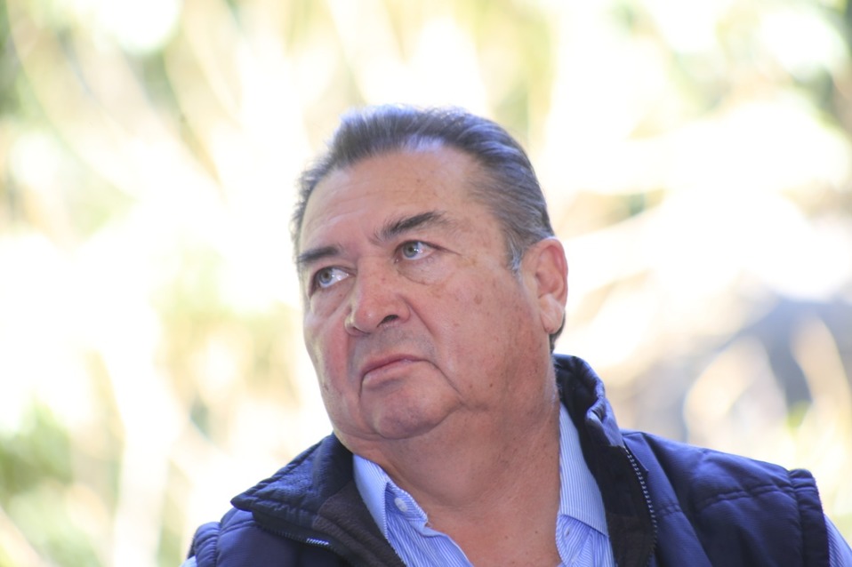 “Estamos tratando de contener la planta laboral y otorgar un servicio a la comunidad y a nuestros clientes." (Andrés Lobato)