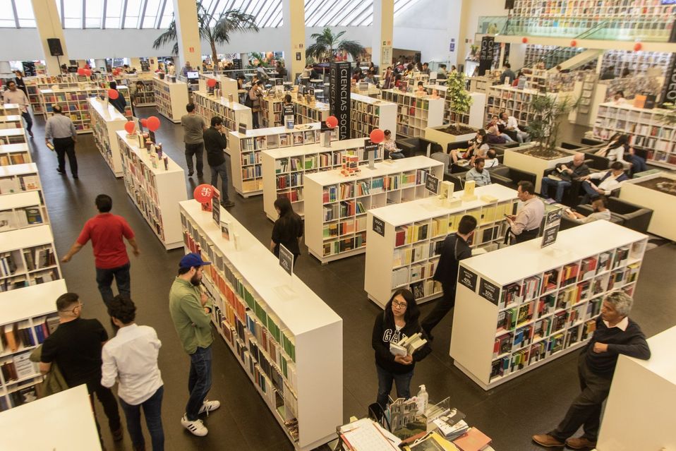Las librerías del FCE permanecerán cerradas (Cuartoscuro)