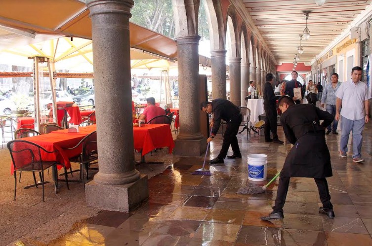 Presenta Canirac decálogo de apoyo a sector restaurantero. (Melanie Torres)