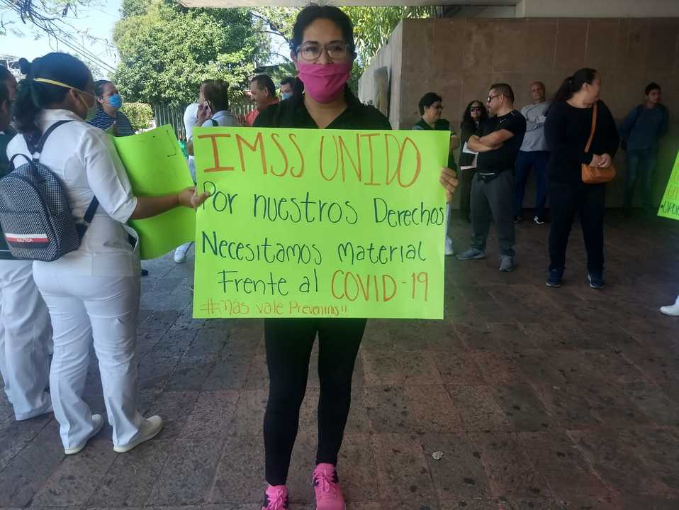 Las y los manifestantes acusan riesgo en su salud ante las falencias. (Foto: Jocelyn Estrada)