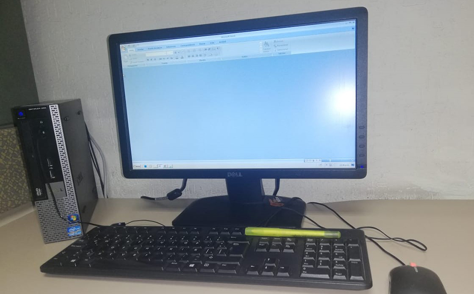 La plataforma del TecNotivox estuvo lista en 48 horas para que profesores y alumnos puedan seguir con sus clases de manera virtual. (Claudia Luévano)