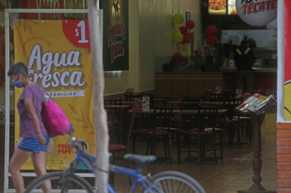 Restaurante en Guadalajara  durante pandemia de coronavirus (Fernando Carranza)