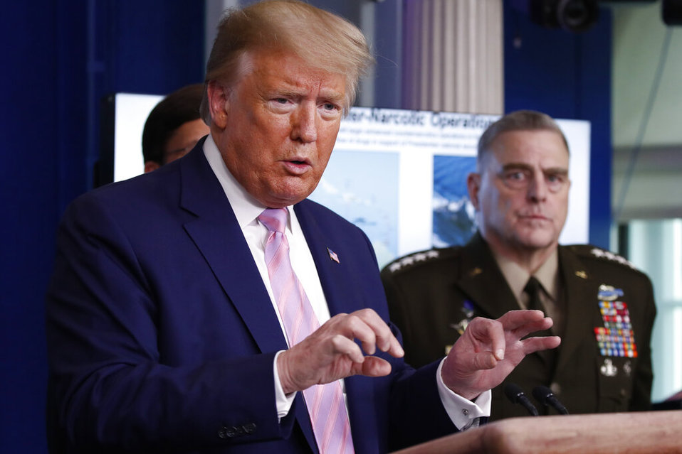 El presidente de EU, Donald Trump, en la conferencia diaria en la Casa Blanca. (AP)