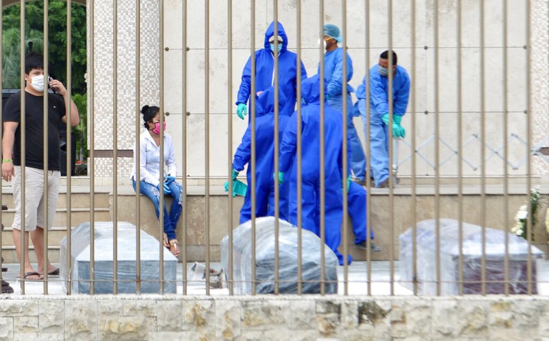 Aseguran también que la idea de que el Covid-19 sólo afecta a los mayor es de hecho errónea. (AP)