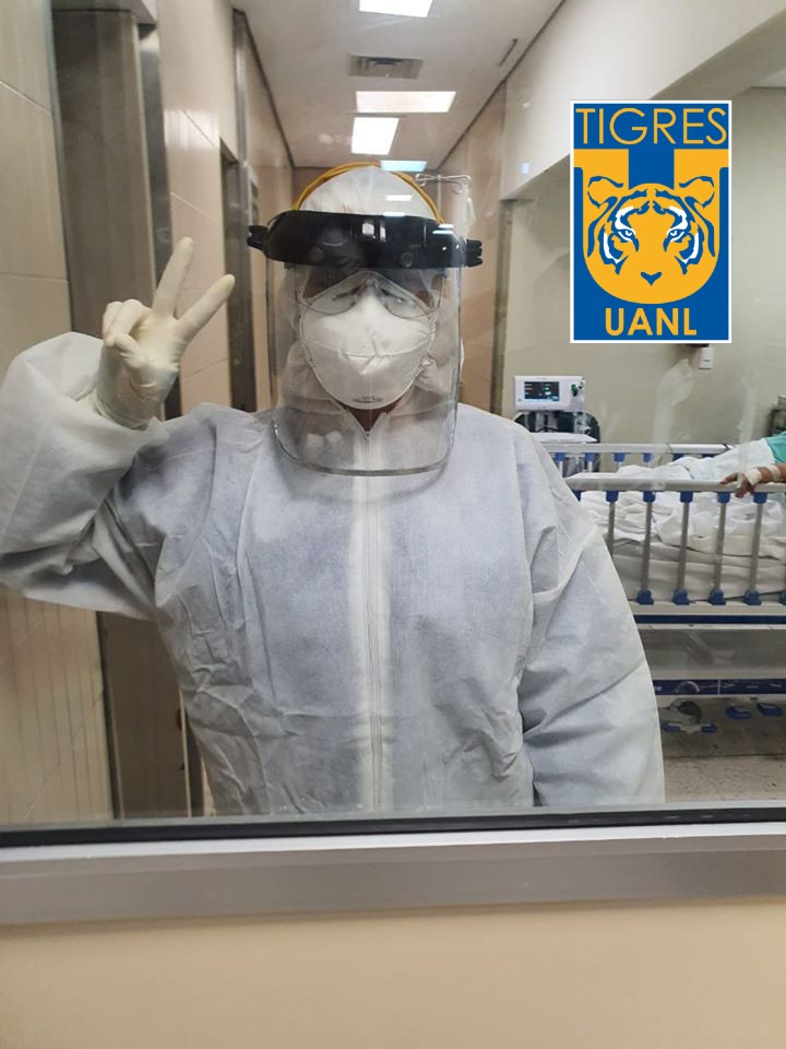 Enfermera pide ayuda a Tigres (Facebook: Karla Duarte)