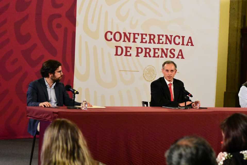 Hugo López-Gatell informó que existen ventanillas de salud en consulados / Especial