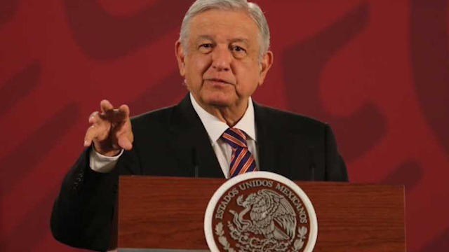 AMLO devolverá tiempos fiscales en radio y tv