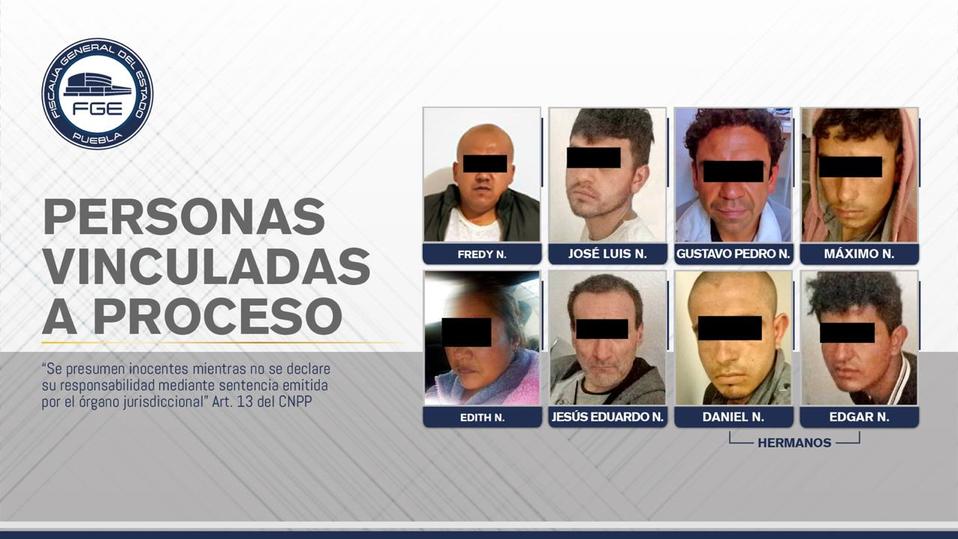 Catean seis inmuebles y detienen a ocho personas en Chignahuapan. (Especial)
