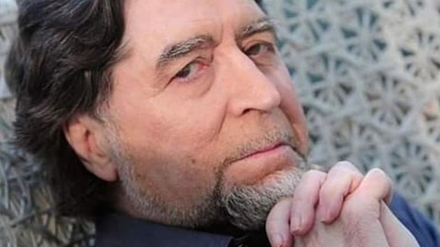 Joaquín Sabina rinde homenaje a médicos por covid-19