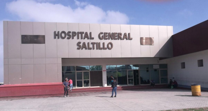 La madre, quien es enfermera en Monclova, se encuentra estable estable en el Hospital General de Saltillo. (Especial)