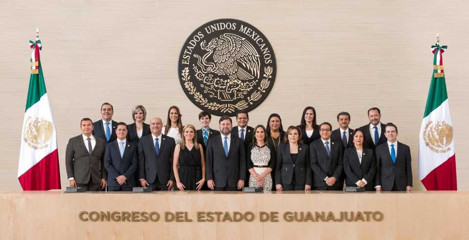 Diputados del PAN en Guanajuato se suman a donativo salarial.
