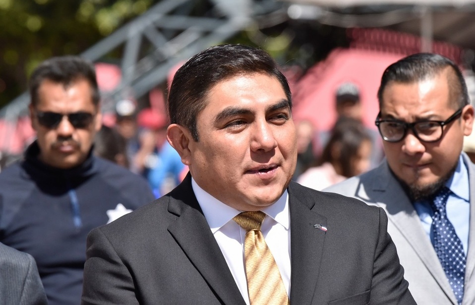 El edil de Totolac, Giovanni Pérez Briones, adelantó que a los inconformes que mantienen tomada la presidencia municipal. (Especial)