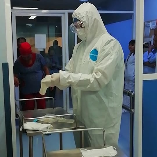 En cuarentena 140 trabajadores del Hospital General de León. Especial
