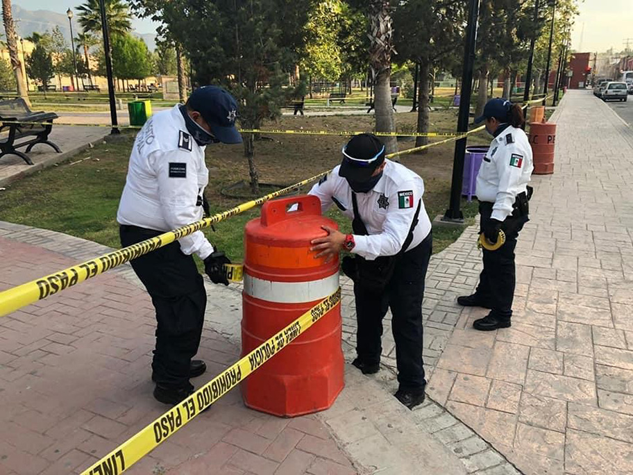 Acordonan plazas de Saltillo. (Especial)