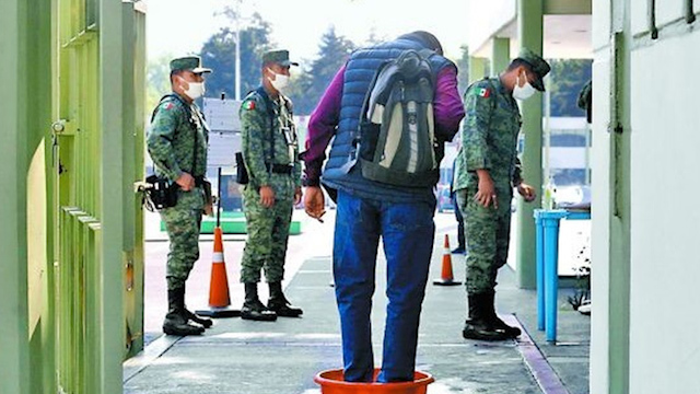 Burocracia obstruye la contratación de médicos ante emergencia por coronavirus