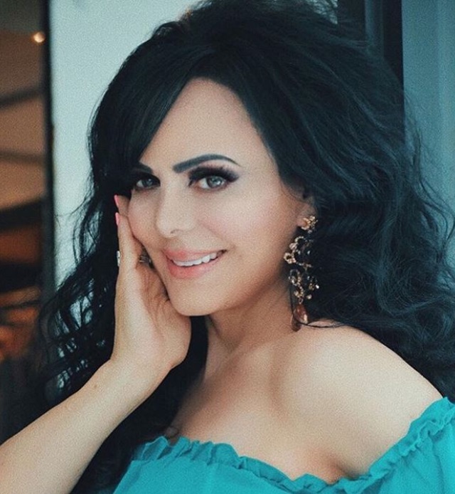 Maribel Guardia sorprende en redes sociales por chusco momento con perrito. (Instagram)