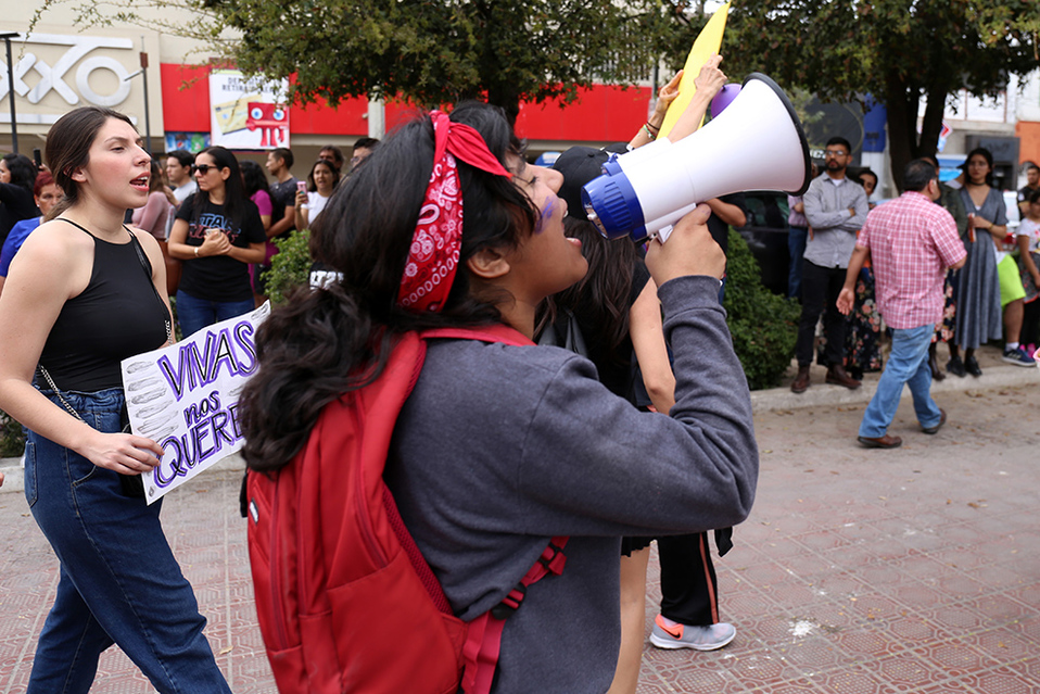 Imagen de la marcha feminista del 8 de marzo en La Laguna. (Mauricio Román)