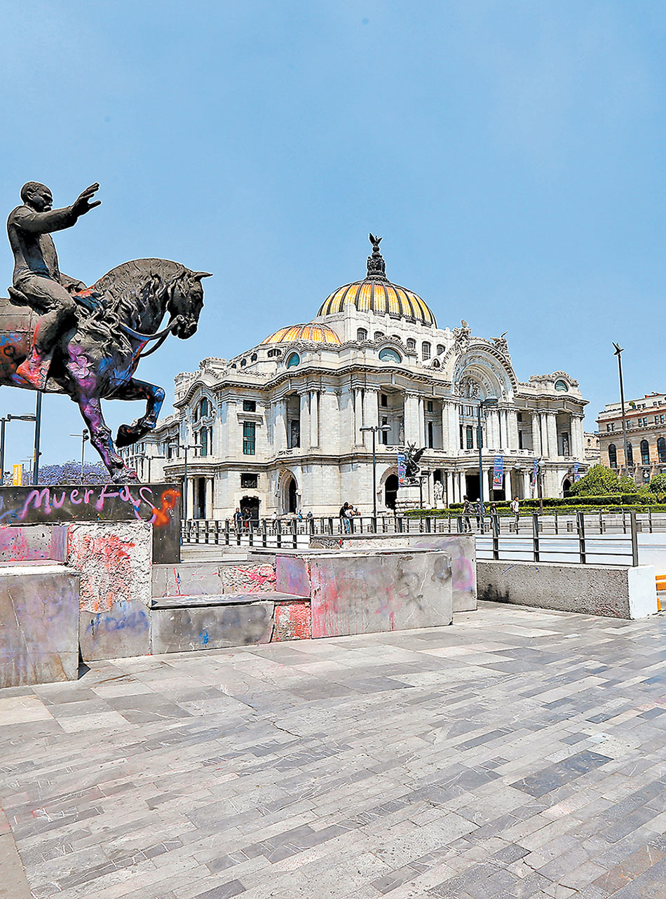 El Palacio de Bellas Artes cerró sus puertas el 23 de marzo. (Héctor Téllez)