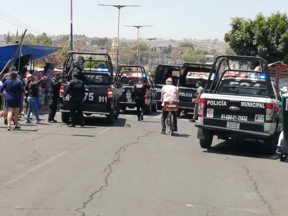 En el enfrentamiento dos personas resultaron lesionadas. (Especial)