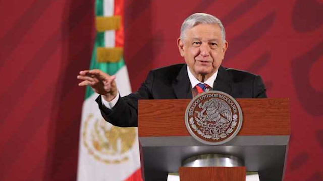 AMLO se reunirá con Banxico ante caída del peso por coronavirus