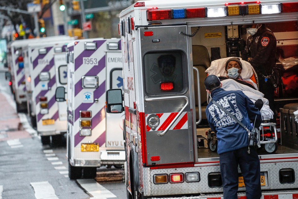 El uso de mascarilla será obligatorio a partir del viernes en el estado de Nueva York por coronavirus. (AP)