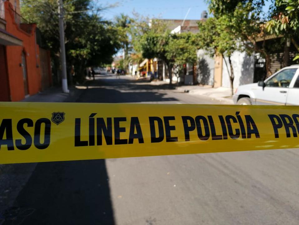 Policías Tapatíos montaron un operativo para dar con los causantes (Juan Carlos Munguía)
