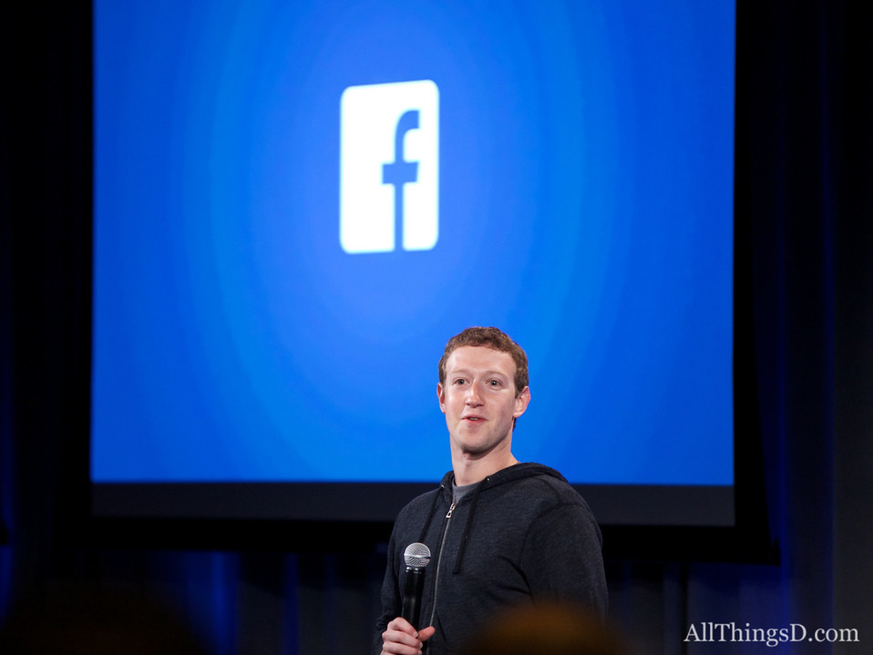Por la pandemia de coronavirus, Facebook suspende todos sus eventos presenciales