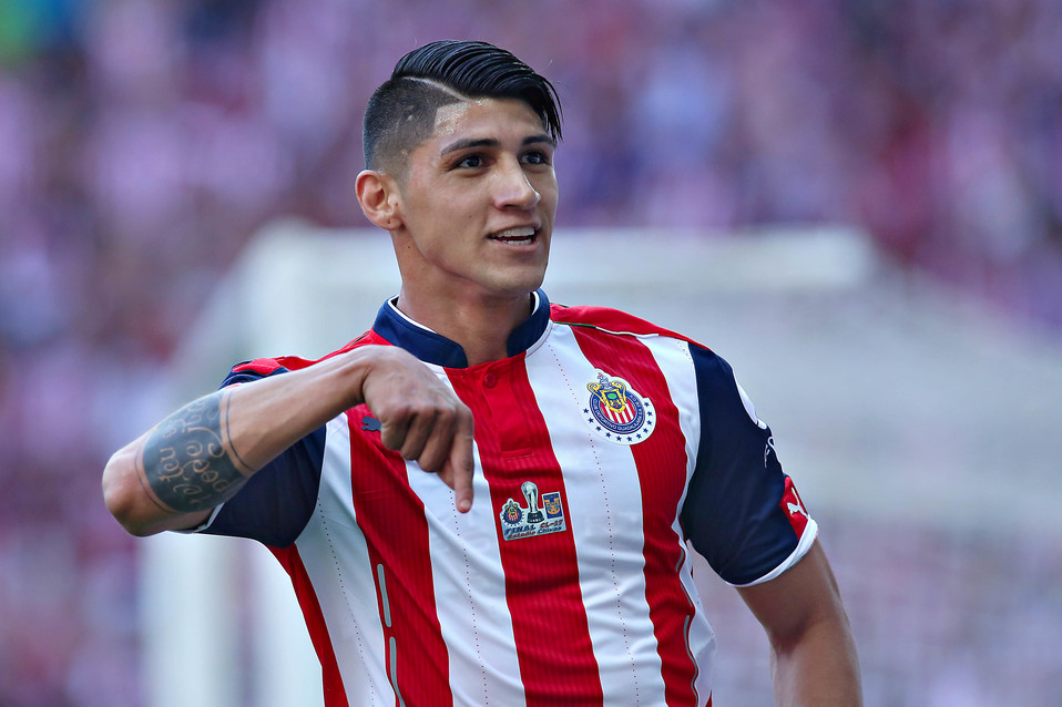 Alan Pulido durante la final entre Chivas y Tigres en el Clausura 2017 (Imago7)