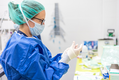 ¿Medicamento experimental remdesivir ayuda a pacientes de covid-19? (Shutterstock)