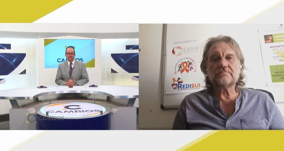 El doctor Leonardo Dorony en entrevista para el programa cambio de Multimedios