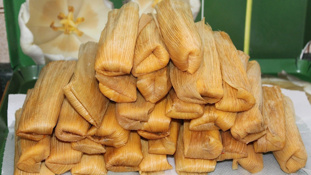 Hotel elabora tamales para pagar a sus empleados en Jalisco