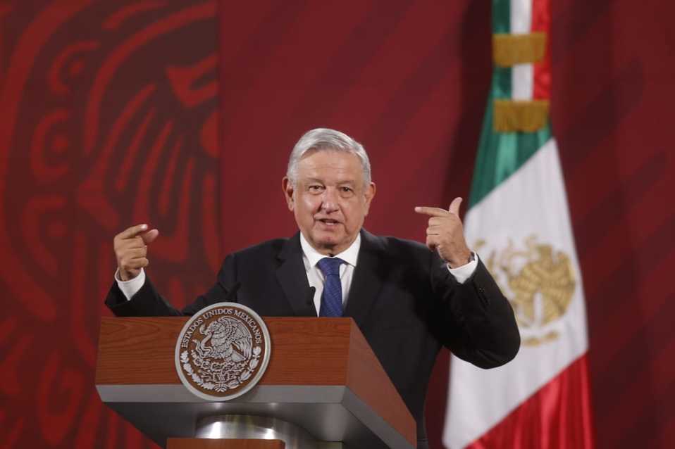 El Presidente podría viajar para agradecer el apoyo de sus homólogos.(Araceli López)