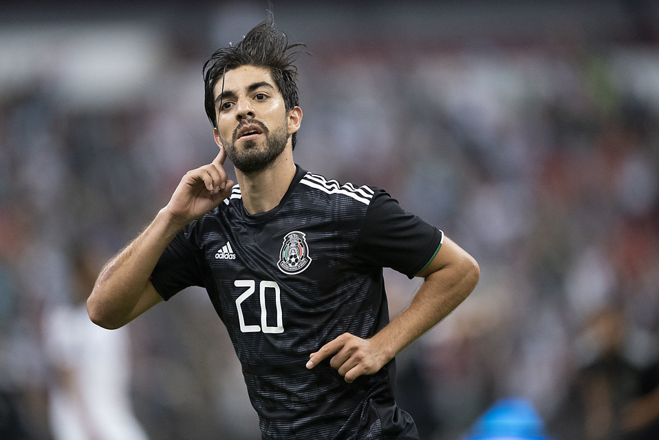 Rodolfo Pizarro representará a México en el eNations “StayAndPlay” Cup (Imago7)